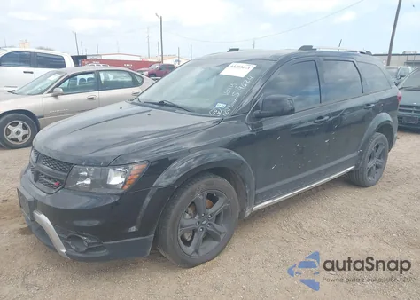 2018 Dodge Journey Crossroad z USA, uszkodzony, nr VIN 3C4PDCGB1JT519624